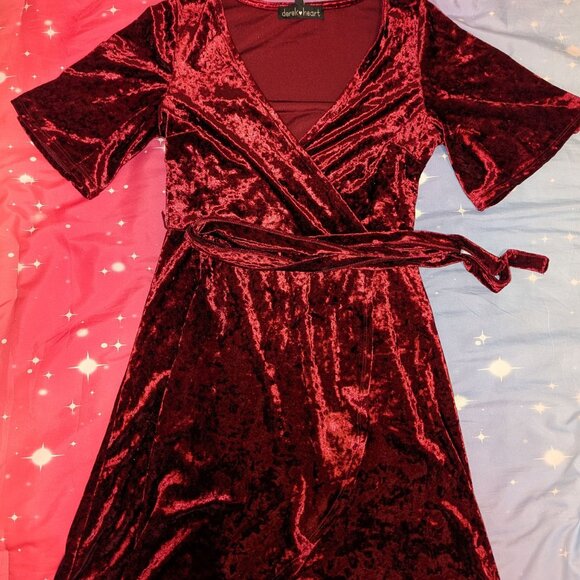 velvet dress - Picture 1 of 2